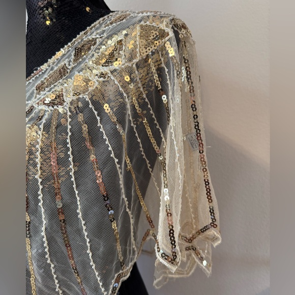 NWOT Rachel Zoe Gold Sequin Bolero Jacket Size O/S - Picture 3 of 7